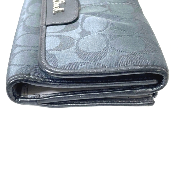 Coach Classic Gray Signature C Card Holder Wallet Snap Closure - Picture 3 of 9